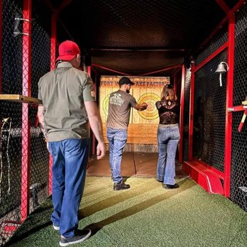 Fort Worth Axe Factory - Axe Throwing Near Me - Fort Worth, Texas