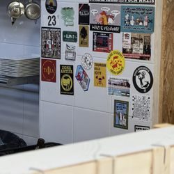 Veganitessen - An antisemetic sticker calling for genocide