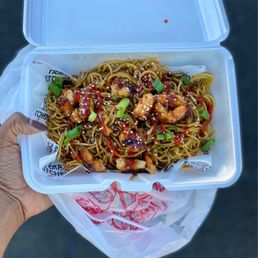 Garlic Noodles with Shrimp Garlic Noodles with Shrimp