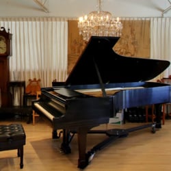 Masaki School of Music - Masaki School of Music recital room