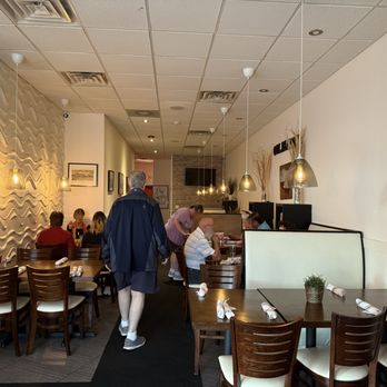 Qulinarnia - Their smallish dining space. - Polish Near Me - Mount Prospect, Illinois