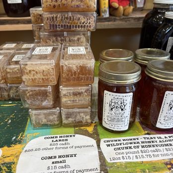 Andrew’s Honey - Honey comb - Honey Near Me - Union Square, New York Andrew’s Honey - Honey comb - Honey Near Me - Union Square, New York