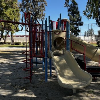 Greer Park - Parks Near Me - Huntington Beach, California Greer Park - Parks Near Me - Huntington Beach, California