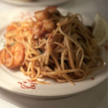 Cafe Fiore - Linguine Fra Diavolo - Italian Near Me - South Lake Tahoe, California Cafe Fiore - Linguine Fra Diavolo - Italian Near Me - South Lake Tahoe, California