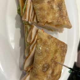 Turkey avocado sandwich