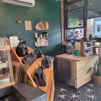 Mighty Oak Roasters by null