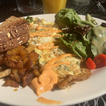 Cafe Bonjour - Bonjour omlette - Breakfast & Brunch Near Me - Boston, Massachusetts