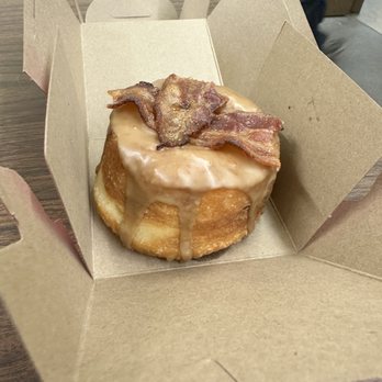 Creampuff - Maple Bacon - Donuts Near Me - Phoenix, Arizona