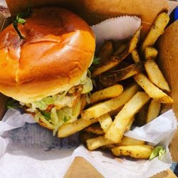The Baltimore Crab Company & Catering - Try our crabcake sandwich, ALL MEAT! NO FILLER!