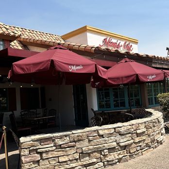 Mimi's Cafe - Outside the restaurant - Breakfast & Brunch Near Me - Fresno, California