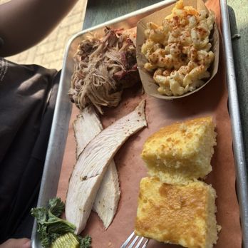 Gracious Pig Smokehouse - 2 Meats & 2 Sides - Barbeque Near Me - Surfside Beach, South Carolina