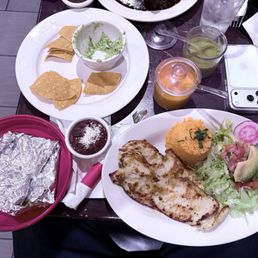 Pollo a La Plancha / Grilled Chicken