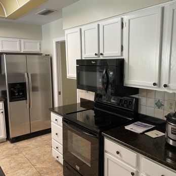 Blue Gator Painting - Cabinet painting - Painters Near Me Blue Gator Painting - Cabinet painting - Painters Near Me