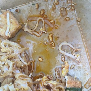 Khao Hom - Pad Thai - very oily - Thai Near Me - Hayward, California Khao Hom - Pad Thai - very oily - Thai Near Me - Hayward, California