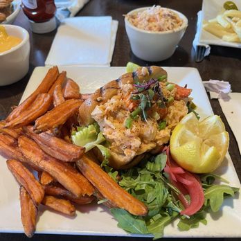 Alamo Bar & Grill - Lobster Roll with sweet potato fries - Bars Near Me - Poland, New York