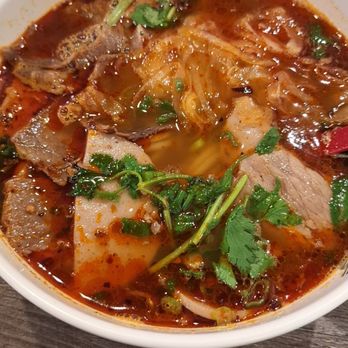Pho Noodle Station - Bun Bo Hue - Vietnamese Near Me - Woodridge, Illinois