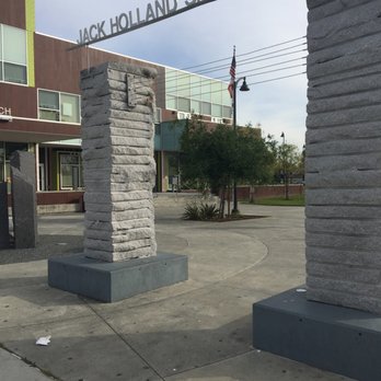 Jack Holland Skatepark - Entrance sign - Skate Parks Near Me - San Leandro, California