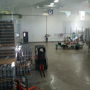 Maine Beer - Breweries Near Me - Freeport, Maine Maine Beer - Breweries Near Me - Freeport, Maine