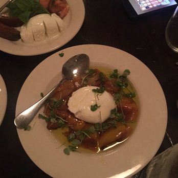 Lucali - Burrata & mozzarela - Italian Near Me - Miami Beach, Florida
