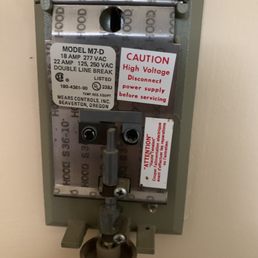 The thermostat that looks like it would electrocute you