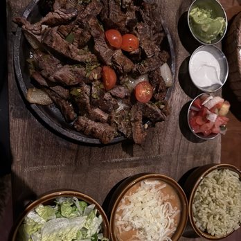 Hacienda Real - Steak fajitas - Mexican Near Me - Geneva, Illinois Hacienda Real - Steak fajitas - Mexican Near Me - Geneva, Illinois