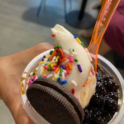 Devil & Angel Desserts - Vanilla soft serve boba