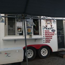 Taqueria Yanez - Taco truck