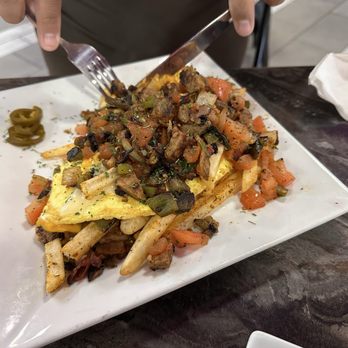 【わわわ】テーブル BISTRO TARNY TULUA BISTRO SPRINGFIELD - Updated July 2025 - 168 Photos