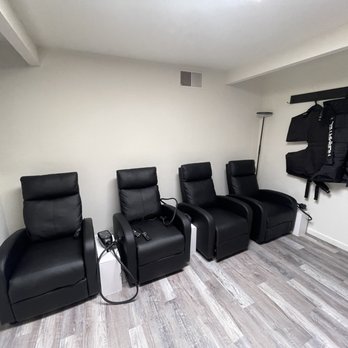 Double Ops - Trainers Near Me - Costa Mesa, California Double Ops - Trainers Near Me - Costa Mesa, California