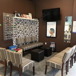 Abundo Eye Care - Waiting area