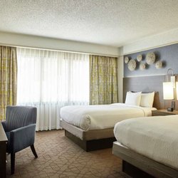 Embassy Suites by Hilton Atlanta Galleria - Guest room