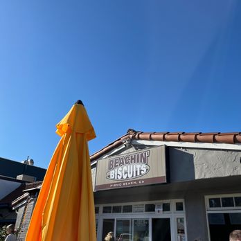 Beachin’ Biscuits - Another bright sunny day! Our first time here. Another hidden gem. On Main and Price. - Breakfast & Brunch Near Me - Pismo Beach, California Beachin’ Biscuits - Another bright sunny day! Our first time here. Another hidden gem. On Main and Price. - Breakfast & Brunch Near Me - Pismo Beach, California