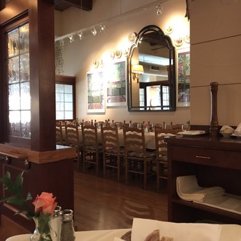 Il Terrazzo Carmine - Dining room - large dining table for a group - Italian Near Me - Seattle, Washington Il Terrazzo Carmine - Dining room - large dining table for a group - Italian Near Me - Seattle, Washington