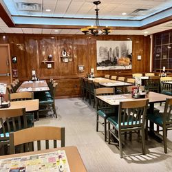 Deluxe Diner