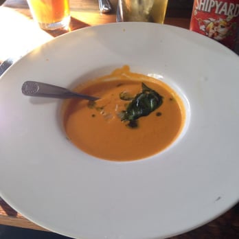 Plate 38 - SMALLEST AMOUNT OF $7 SOUP I HAVE EVER SEEN, BUT IN THE BIGGEST BOWL. - New American Near Me - Pasadena, California