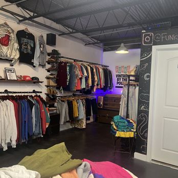 Funks Vintage - Used, Vintage & Consignment Near Me - Orlando, Florida Funks Vintage - Used, Vintage & Consignment Near Me - Orlando, Florida