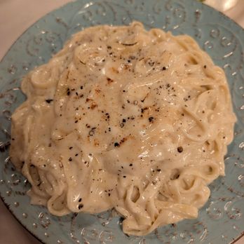 La Casa Della Pasta - Parmesan wheel fettuccine Alfredo. 10/10!! - Italian Near Me - Tampa, Florida La Casa Della Pasta - Parmesan wheel fettuccine Alfredo. 10/10!! - Italian Near Me - Tampa, Florida