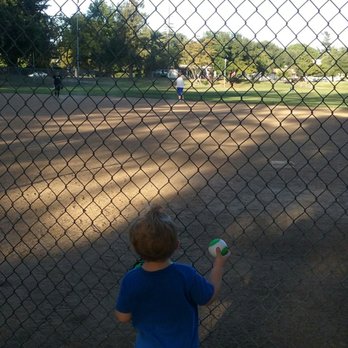 Reichmuth Park - Baseball diamond - Parks Near Me - Sacramento, California Reichmuth Park - Baseball diamond - Parks Near Me - Sacramento, California