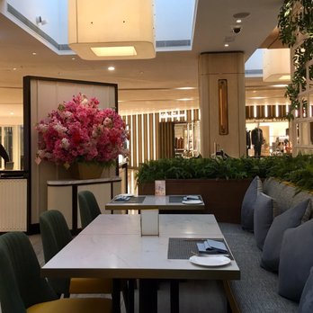 LUMI Borderless Cuisine - comfortable setting - French Near Me - Hong Kong, HK