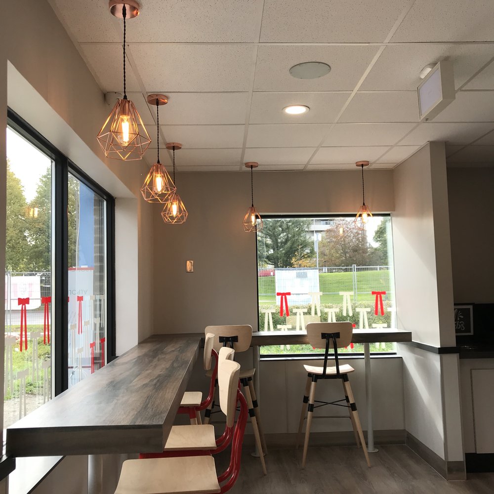 KFC - the inside of a restaurant with tables and chairs - Fast Food Near Me - Toronto, Ontario KFC - the inside of a restaurant with tables and chairs - Fast Food Near Me - Toronto, Ontario