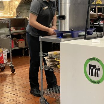 McDonald's - No gloves!!!!!!! And she kept touching her phone ! - Fast Food Near Me - Moreno Valley, California McDonald's - No gloves!!!!!!! And she kept touching her phone ! - Fast Food Near Me - Moreno Valley, California