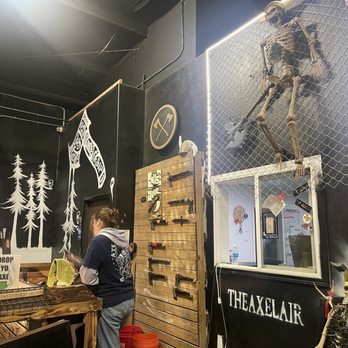 The Axe Lair - The entrance - Axe Throwing Near Me - Upland, California