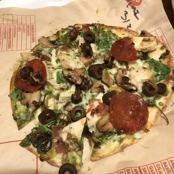 MOD Pizza - Mini mod with tons of veggies - Fast Food Near Me - Tucson, Arizona MOD Pizza - Mini mod with tons of veggies - Fast Food Near Me - Tucson, Arizona