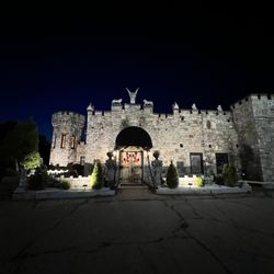 Castle Cantina Tapas Bar & Restaurant - Nightmare
