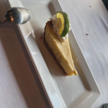 Chicago Oyster House - MIni Key Lime Pie - Seafood Near Me - Chicago, Illinois