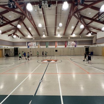 Twelve Bridges Elementary School - Basketball practices - Elementary Schools Near Me - Lincoln, California Twelve Bridges Elementary School - Basketball practices - Elementary Schools Near Me - Lincoln, California