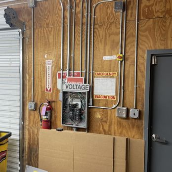 Heavy Duty Electric - New Commercial circuits - Electricians Near Me Heavy Duty Electric - New Commercial circuits - Electricians Near Me