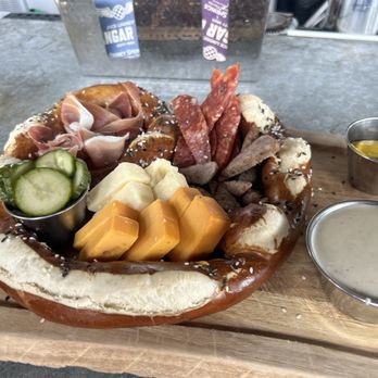 Jock's Hangar Bar - Cocktail Bars Near Me - Orlando, Florida