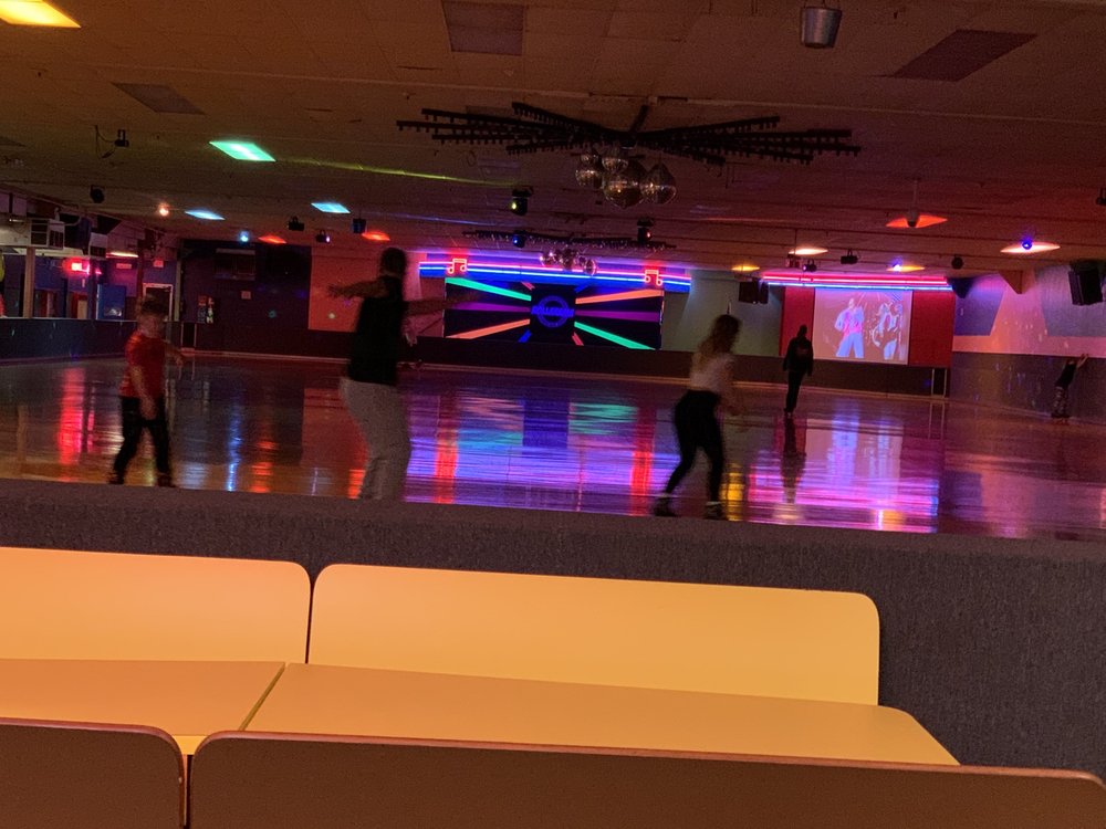ROLLARAMA SKATING CENTER Updated September 2024 18 Photos 2710