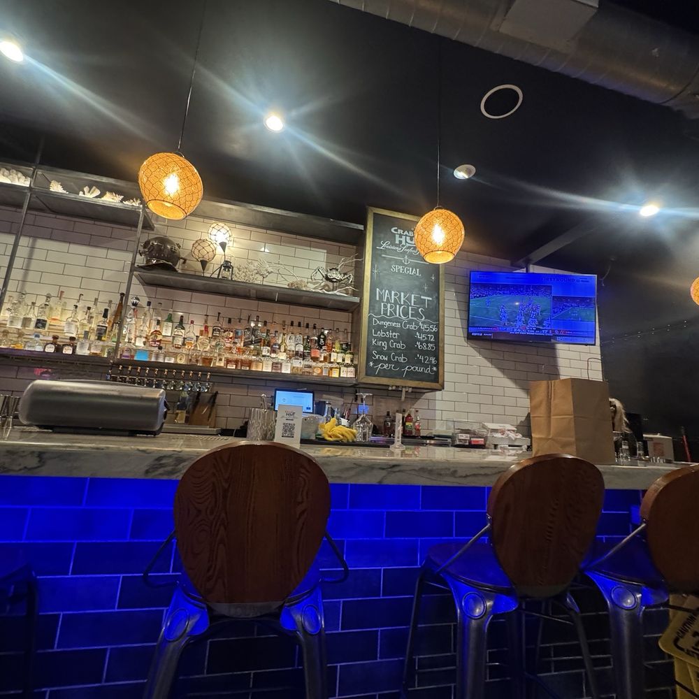 Crab Hut - Cajun/Creole Near Me - San Diego, California
